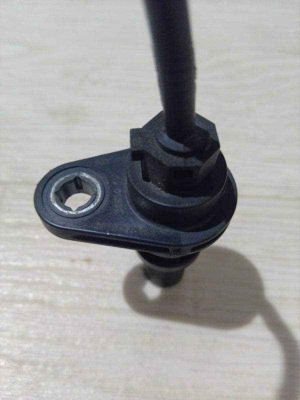 Датчик положения коленвала KIA OPTIMA JF 15-20 JF 2.4 G4KJ Датчик положения коленвала KIA OPTIMA JF 15-20 JF 2.4 G4KJ