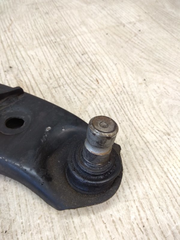 Рычаг передней подвески нижний правый EDGE 06-14 2014 TQ1 3.5 PDED Рычаг передней подвески нижний правый EDGE 06-14 2014 TQ1 3.5 PDED