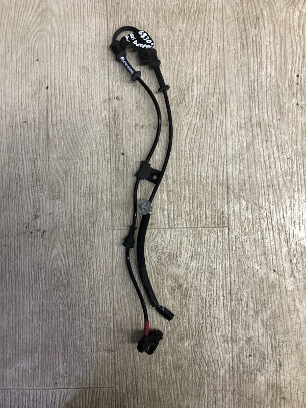 Датчик ABS передний правый ACCENT RB 10- 2012 RB 1.6 G4FD Датчик ABS передний правый ACCENT RB 10- 2012 RB 1.6 G4FD