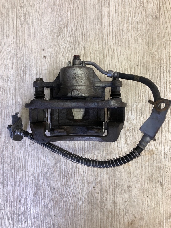 Суппорт тормозной передний правый ACCENT RB 10- 2012 RB 1.6 G4FD Суппорт тормозной передний правый ACCENT RB 10- 2012 RB 1.6 G4FD