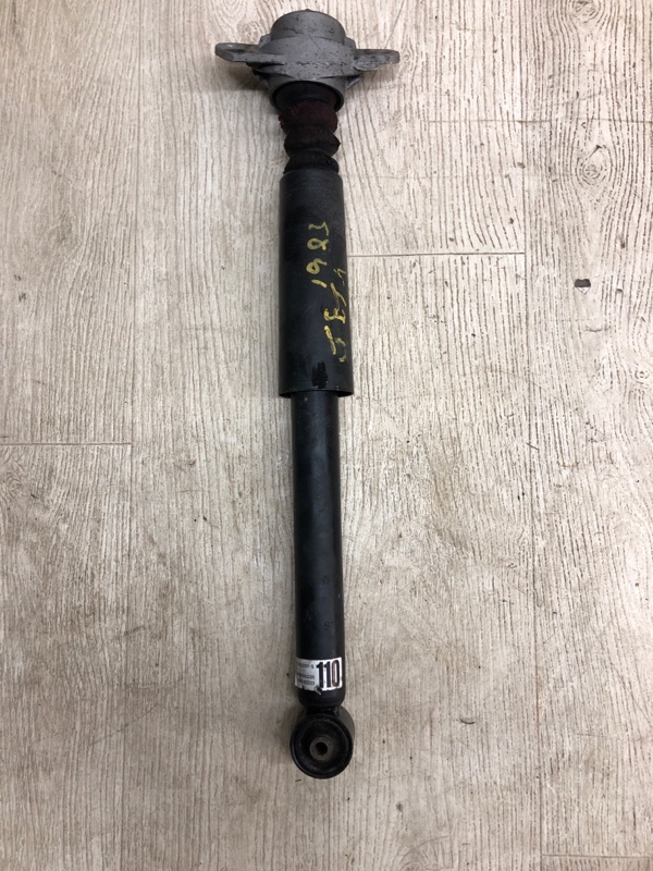 Амортизатор задний JETTA USA 10-17 2011 162 CBTA 2.5L