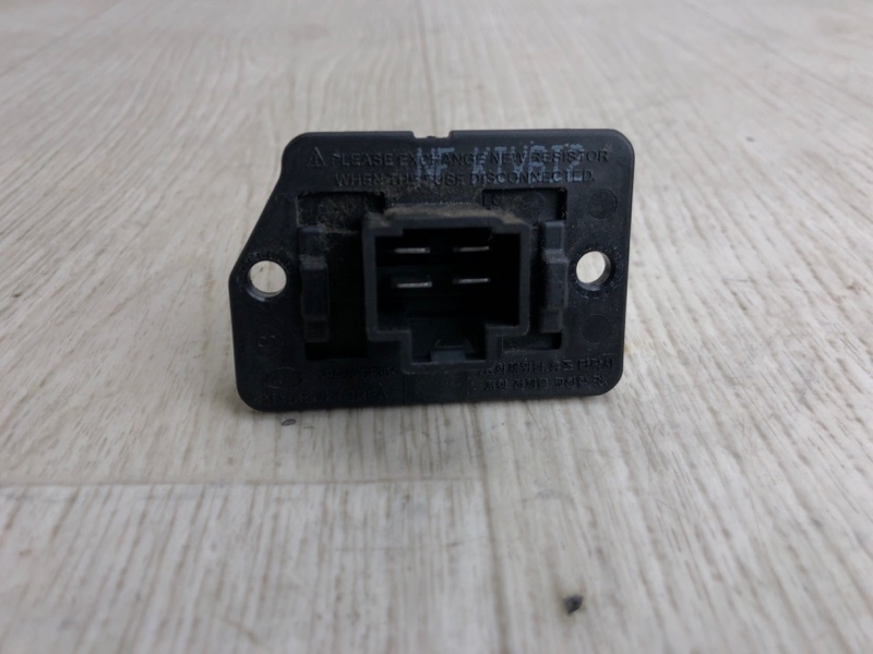 Резистор печки OPTIMA JF 15-20 2016 JF 2.4 G4KJ Резистор печки OPTIMA JF 15-20 2016 JF 2.4 G4KJ