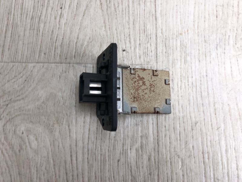 Резистор печки KIA OPTIMA JF 15-20 JF 2.4 G4KJ Резистор печки KIA OPTIMA JF 15-20 JF 2.4 G4KJ