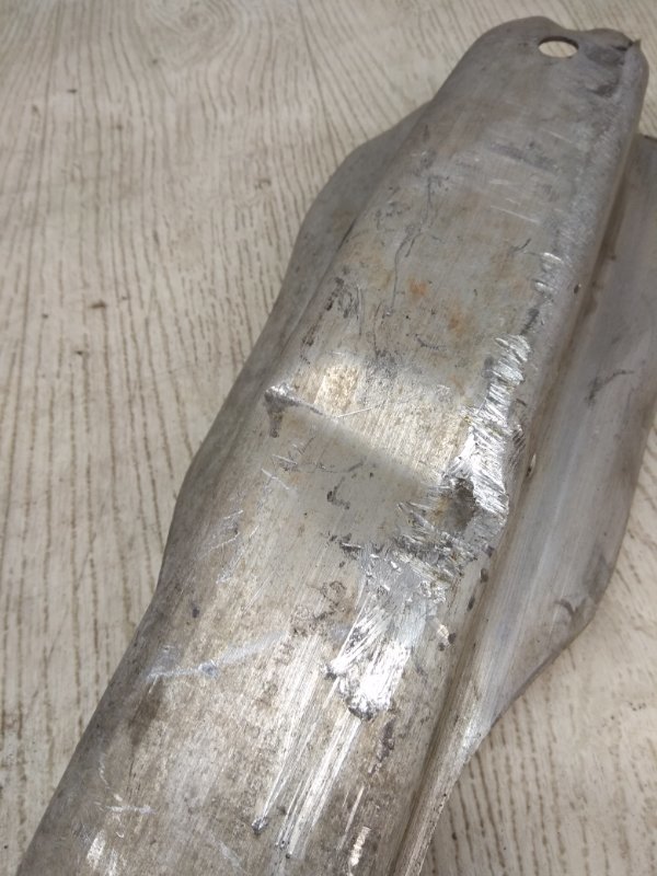 Рычаг задней подвески поперечный нижний 200 14-16 2016 UF 2.4 ED6