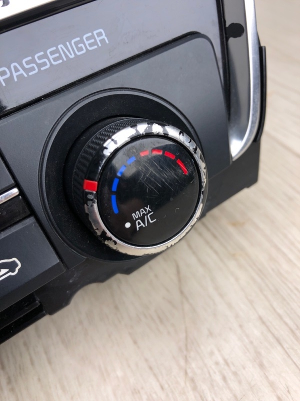 Блок управления печкой KIA OPTIMA JF 15-20 JF 2.4 G4KJ Блок управления печкой KIA OPTIMA JF 15-20 JF 2.4 G4KJ