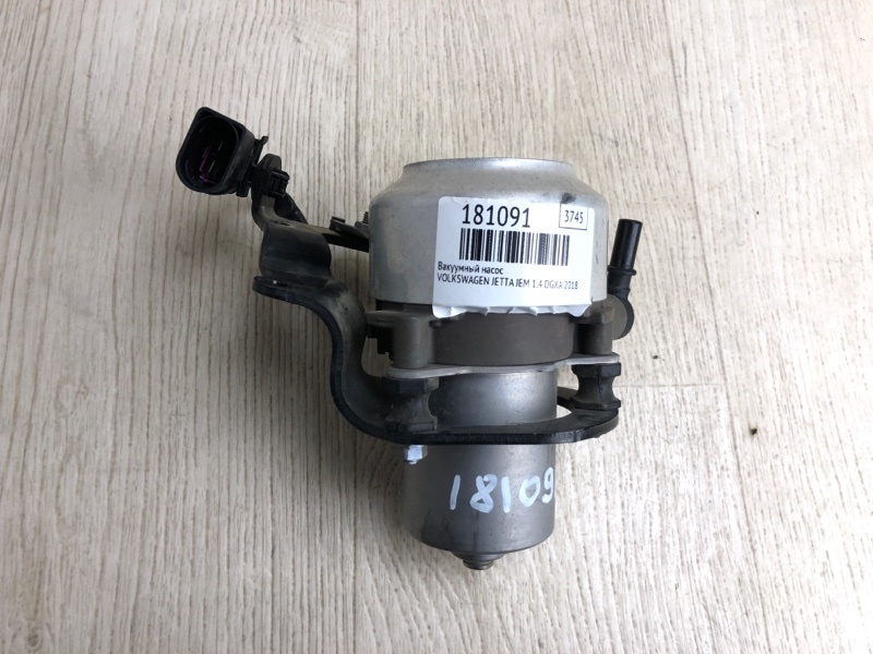 Вакуумный насос VOLKSWAGEN JETTA USA 18- 2018 JEM 1.4 DGXA 5Q0 612 181 Б/У
