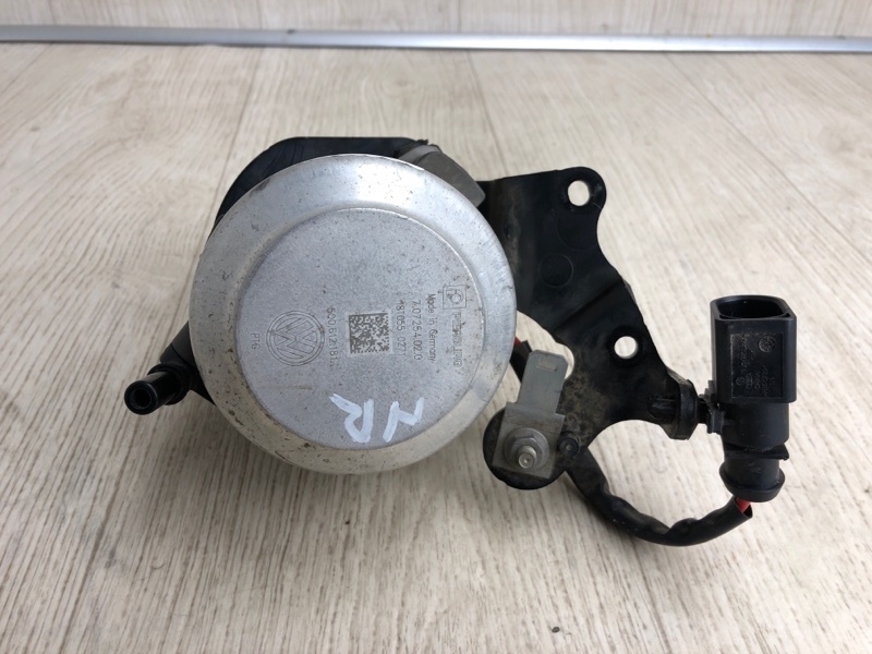 Вакуумный насос JETTA USA 18- 2018 JEM 1.4 DGXA