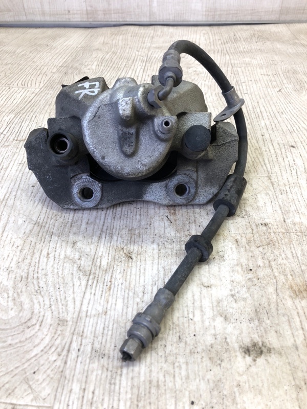 Суппорт тормозной передний правый FOCUS 10-18 2017 CB8 2.0 XQDA