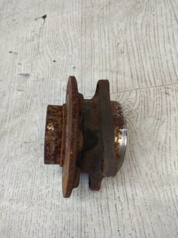 Ступица передняя CHRYSLER 200 14-16 UF 2.4 ED6