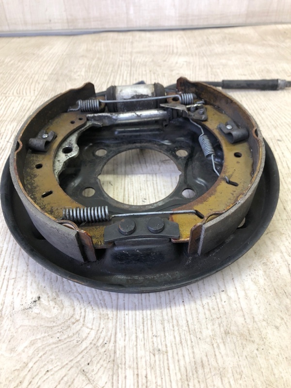 Тормозной механизм задний правый FORD FOCUS 10-18 CB8 2.0 XQDA