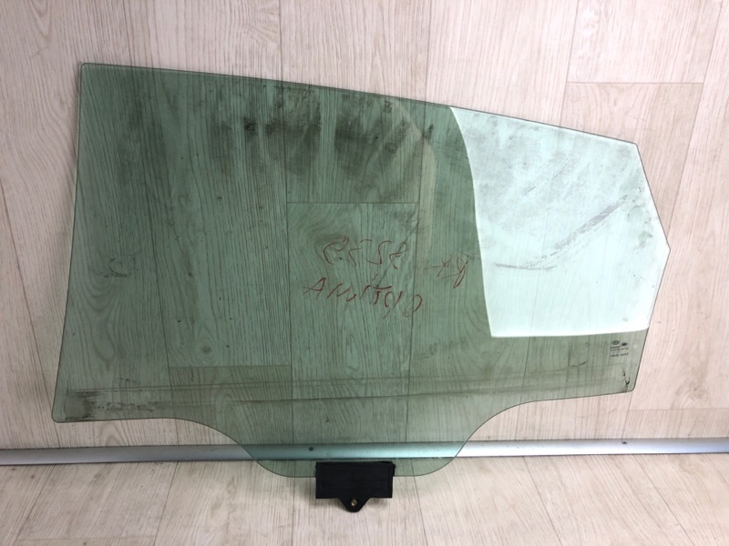 Стекло двери заднее правое KIA OPTIMA JF 15-20 JF 2.4 G4KJ Стекло двери заднее правое KIA OPTIMA JF 15-20 JF 2.4 G4KJ