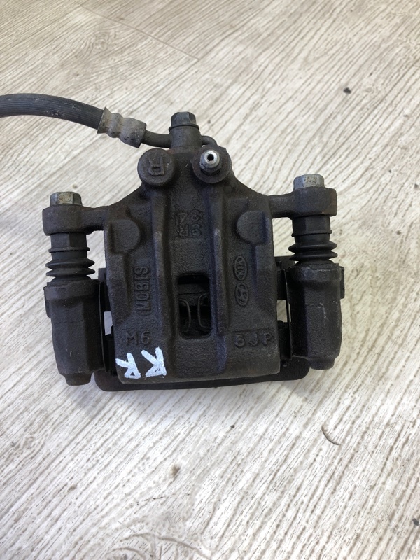 Суппорт тормозной задний правый HYUNDAI SONATA LF 2014- 2015 LF 2.4 G4KJ 58230-C1150 Б/У