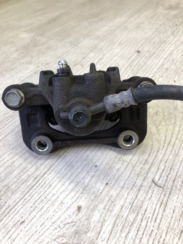 Суппорт тормозной задний правый HYUNDAI SONATA LF 2014- LF 2.4 G4KJ