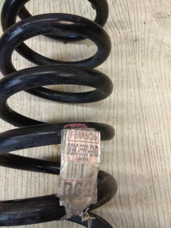 Пружина задней подвески FUSION 14- 2013 CD4 C25HDEX Пружина задней подвески FUSION 14- 2013 CD4 C25HDEX