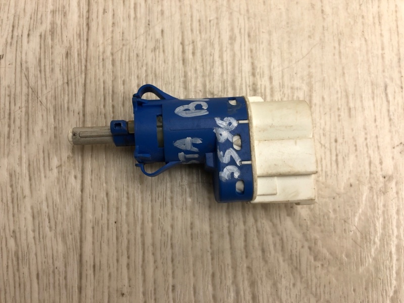 Датчик положения педали тормоза FIESTA 08-17 2013 CCN 1.6 HXJB