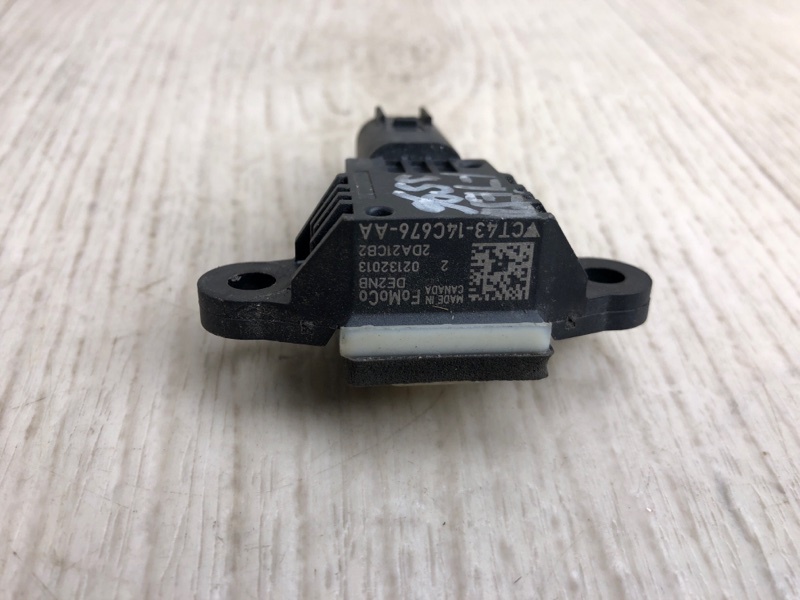 Датчик удара FIESTA 08-17 2013 CCN 1.6 HXJB Датчик удара FIESTA 08-17 2013 CCN 1.6 HXJB