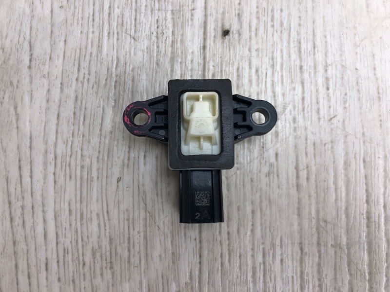 Датчик удара FORD FIESTA 08-17 CCN 1.6 HXJB Датчик удара FORD FIESTA 08-17 CCN 1.6 HXJB