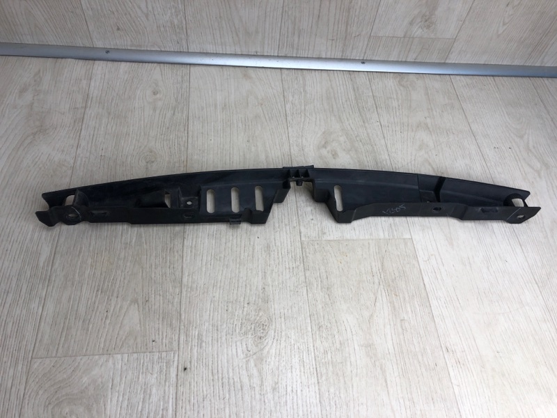 Накладка передней панели верх FIESTA 08-17 2013 CCN 1.6 HXJB