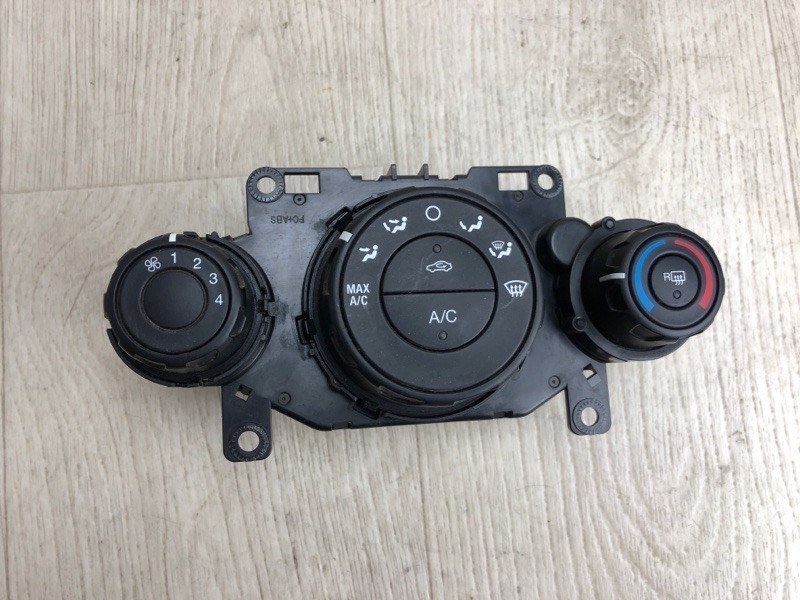Блок управления печкой FORD FIESTA 08-17 2013 CCN 1.6 HXJB AE8Z-19980-A Б/У