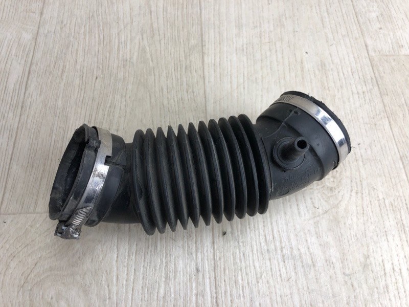 Патрубок воздушного фильтра FORD FIESTA 08-17 2013 CCN 1.6 HXJB BE8Z-9A624-A Б/У