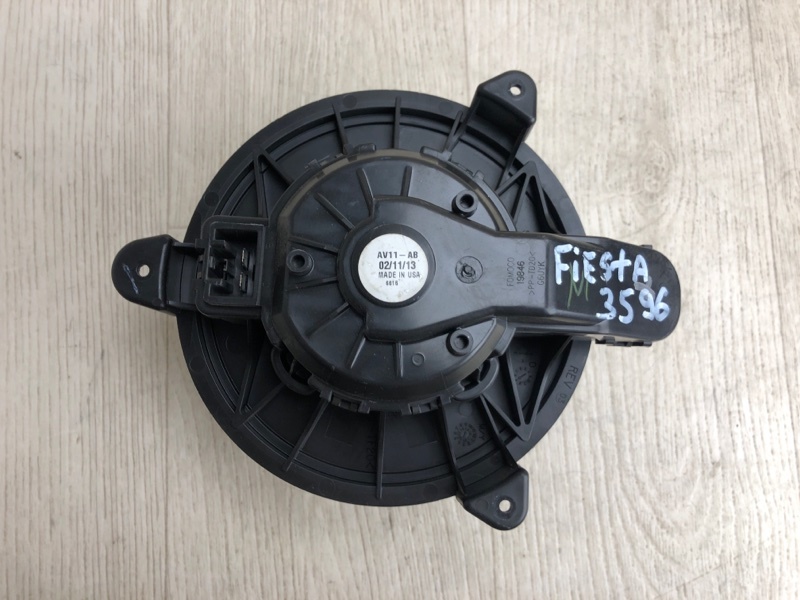 Моторчик печки FORD FIESTA 08-17 2013 CCN 1.6 HXJB BE8Z-19805-B Б/У