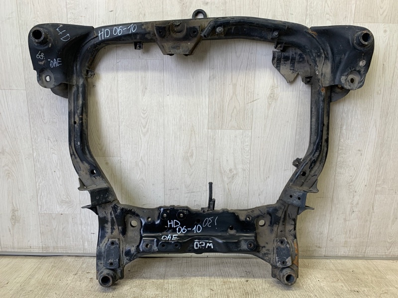 Балка передней подвески HYUNDAI ELANTRA HD 06-11 2006-2010 HD 62405-2H300 Б/У