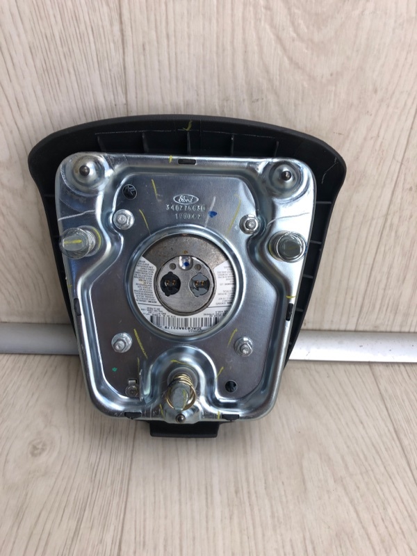 Подушка безопасности в руль FORD FIESTA 08-17 CCN 1.6 HXJB