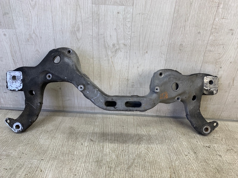 Балка двигателя поперечная PORSCHE CAYENNE 10-18 958 4.8 M48.02 Балка двигателя поперечная PORSCHE CAYENNE 10-18 958 4.8 M48.02