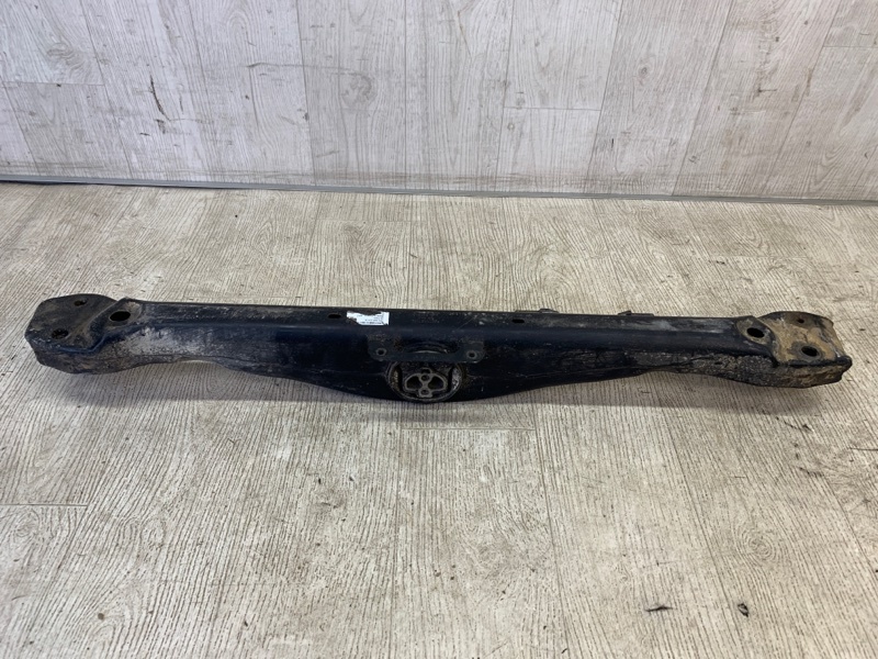 Балка под КПП CAYENNE 10-18 2010 958 4.8 M48.02