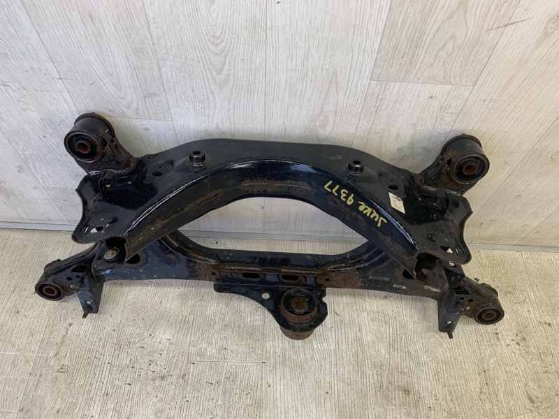 Балка задней подвески JUKE 10-19 2011 F15 1.6 MR16DDT