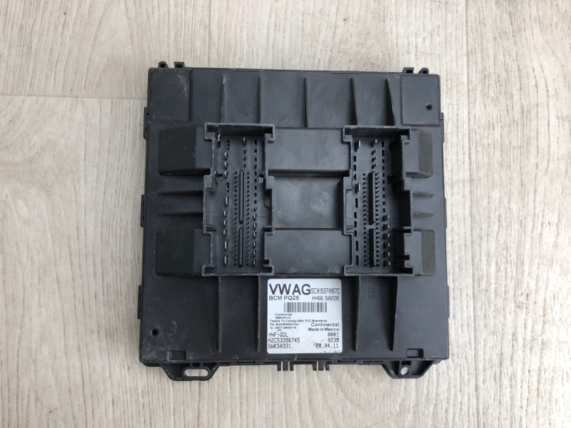 Блок электронный VOLKSWAGEN JETTA USA 10-17 2013 162 2.0 CBPA 5C0 937 087 L Z01 Б/У