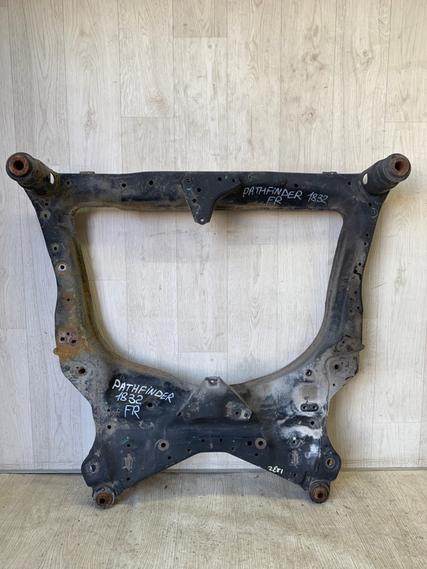 Балка передней подвески NISSAN PATHFINDER R52 12-21 2013 R52 3.5 VQ35DE 54400-3KD2D Б/У