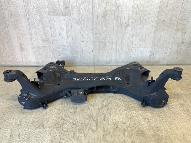 Балка передней подвески TUCSON LM 09-15 2014 LM 2.0 G4KD