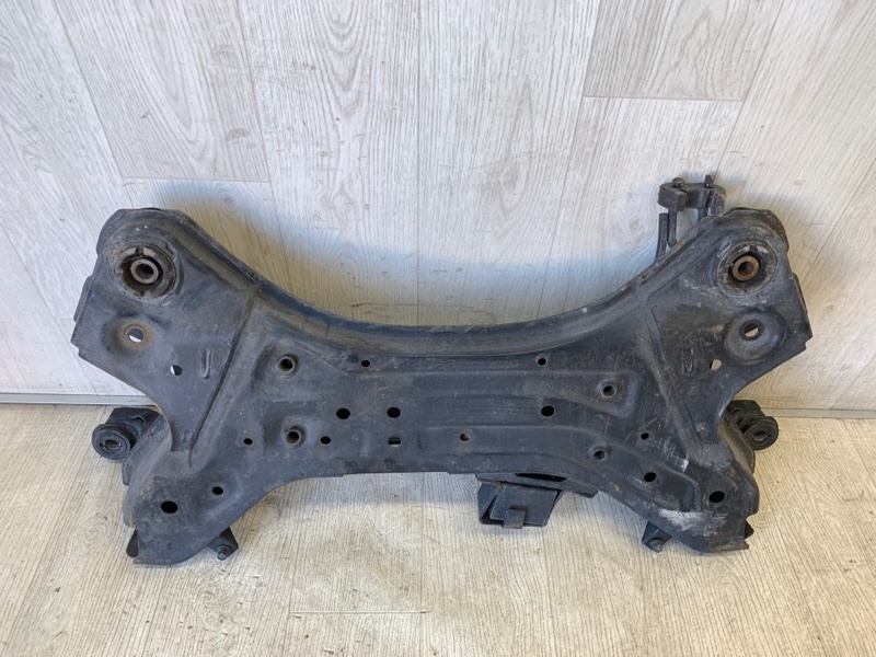 Балка передней подвески TUCSON LM 09-15 2014 LM 2.0 G4KD