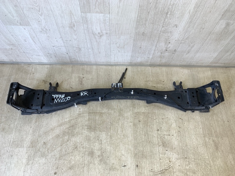 Запчасть балка задней подвески NISSAN NV200 USA 13- 2020 M20XUS 2.0 MR20DE 43010-3LN9E Б/У Балка задней подвески NISSAN NV200 USA 13- 2020 M20XUS 2.0 MR20DE 43010-3LN9E Б/У