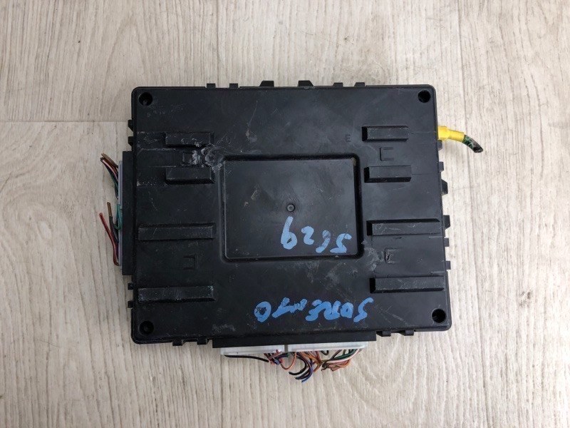 Блок комфорта SORENTO UM 14- 2015 UM 2.4 G4KJ