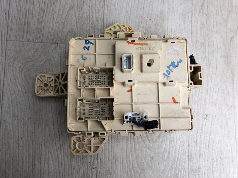 Блок предохранителей салон SORENTO UM 14- 2015 UM 2.4 G4KJ