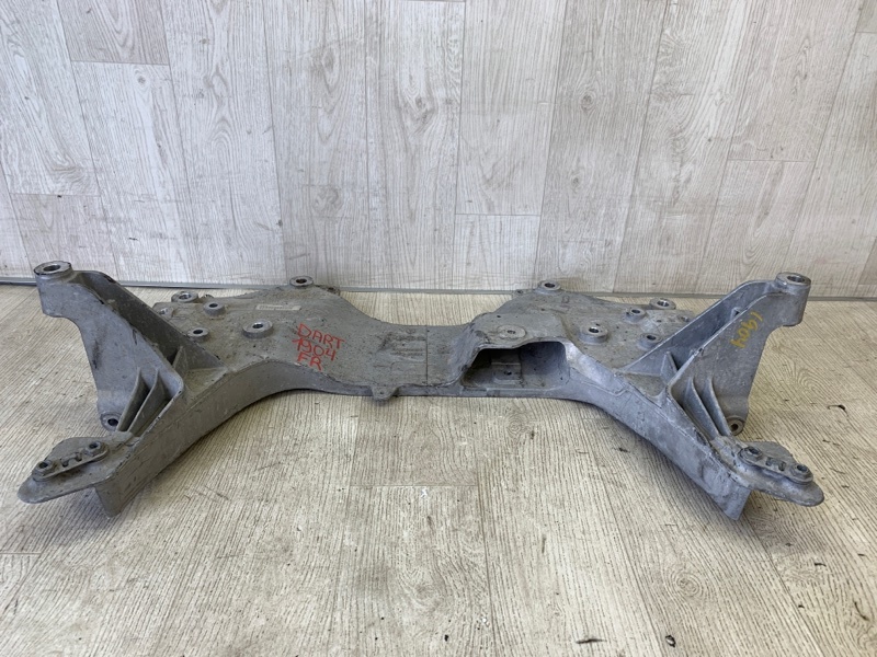 Балка передней подвески DART 12-16 2015 PF 2.4 ED8 Балка передней подвески DART 12-16 2015 PF 2.4 ED8