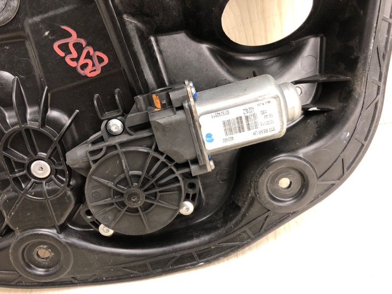 Стеклоподъемник задний левый OPTIMA TF 11-16 2013 TF 2.4 G4KJ