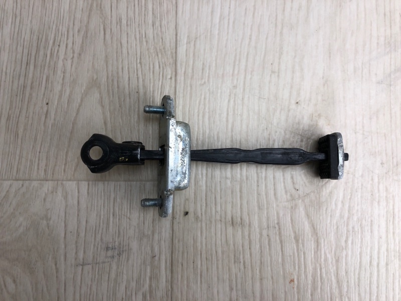 Ограничитель двери передний левый OPTIMA TF 11-16 2013 TF 2.4 G4KJ