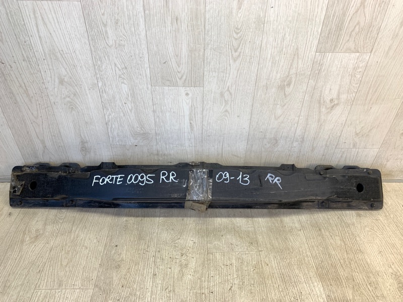 Усилитель заднего бампера KIA FORTE/CERATO TD 08-13 2009 TD 2.0 G4KD 86630-1M000 Б/У