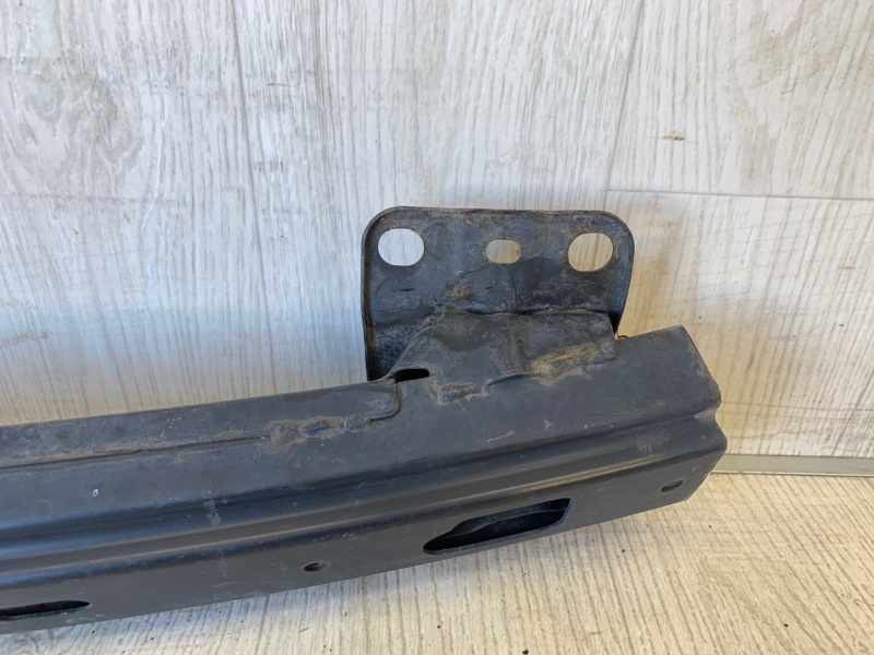 Усилитель переднего бампера HYUNDAI ELANTRA HD 06-11 HD 2.0 G4GC