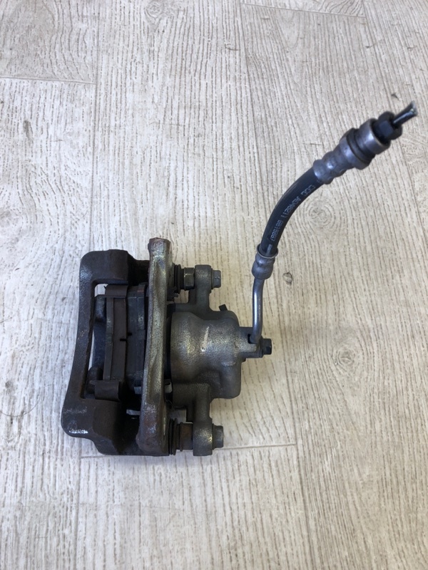 Суппорт тормозной задний правый KIA FORTE/CERATO TD 08-13 TD 2.0 G4KD Суппорт тормозной задний правый KIA FORTE/CERATO TD 08-13 TD 2.0 G4KD