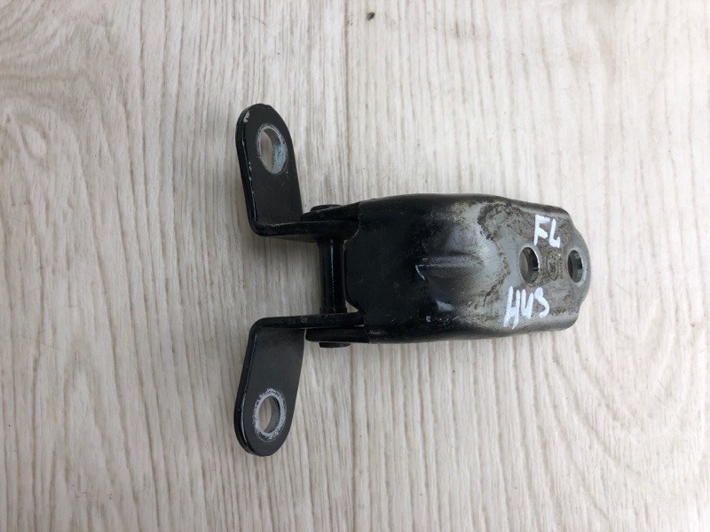 Петля двери нижняя передняя левая KIA FORTE/CERATO TD 08-13 2011 TD 2.0 G4KD 79320-2H000 Б/У