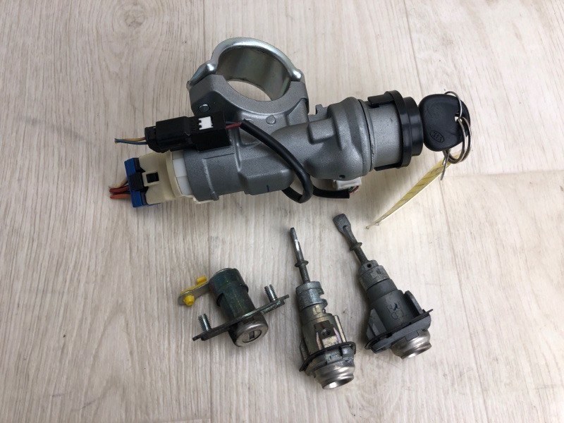 Замок зажигания FORTE/CERATO TD 08-13 2011 TD 2.0 G4KD