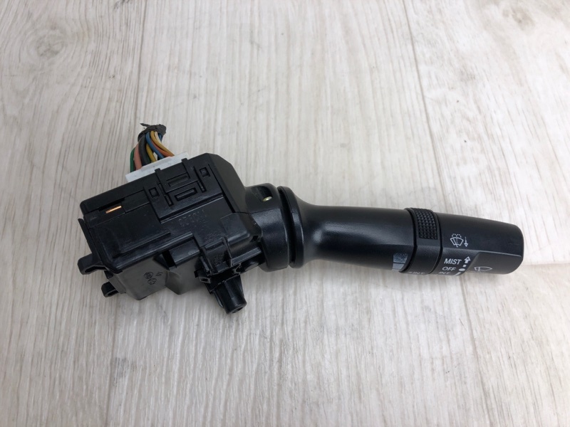 Подрулевой переключатель правый KIA FORTE/CERATO TD 08-13 2011 TD 2.0 G4KD 93420-2M000 Б/У