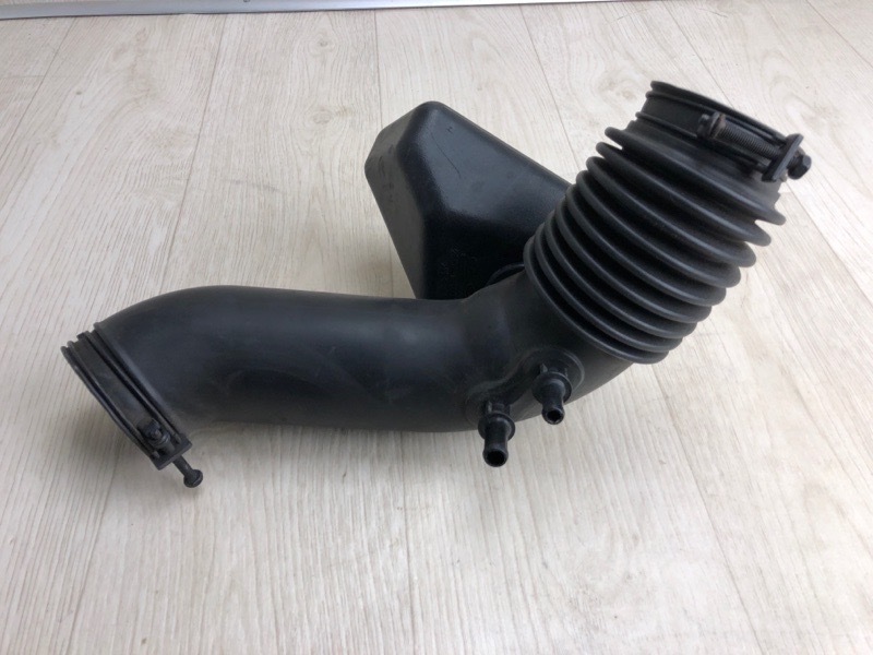 Патрубок воздушного фильтра KIA FORTE/CERATO TD 08-13 TD 2.0 G4KD