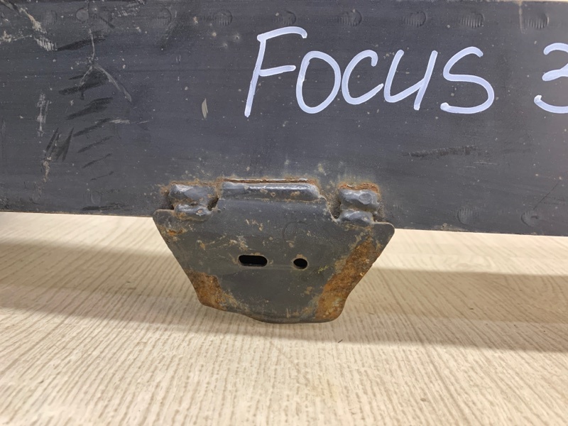 Усилитель заднего бампера FOCUS 10-18 2015 CB8 2.0 XQDA