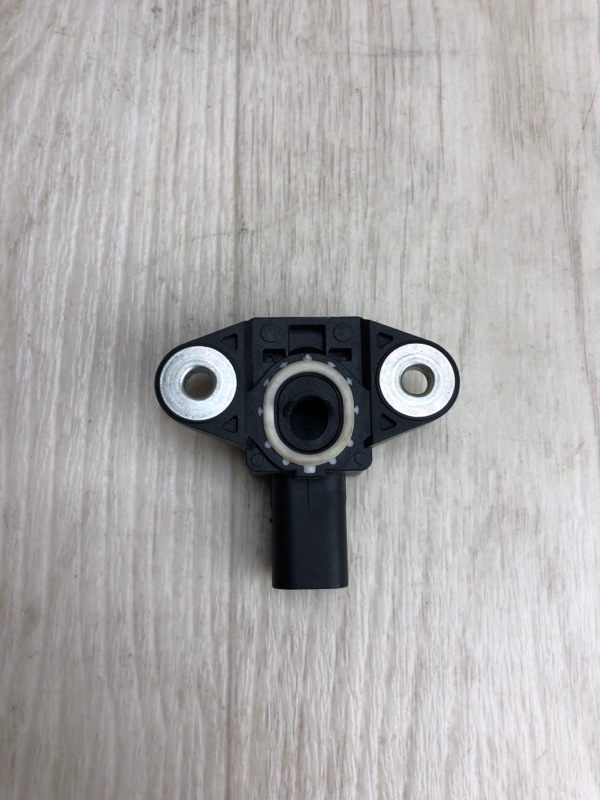 Датчик удара KIA FORTE/CERATO TD 08-13 TD 2.0 G4KD Датчик удара KIA FORTE/CERATO TD 08-13 TD 2.0 G4KD