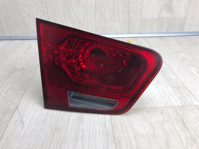 Фонарь внутренний левый KIA FORTE/CERATO TD 08-13 2011 TD 2.0 G4KD 92403-1M000 Б/У